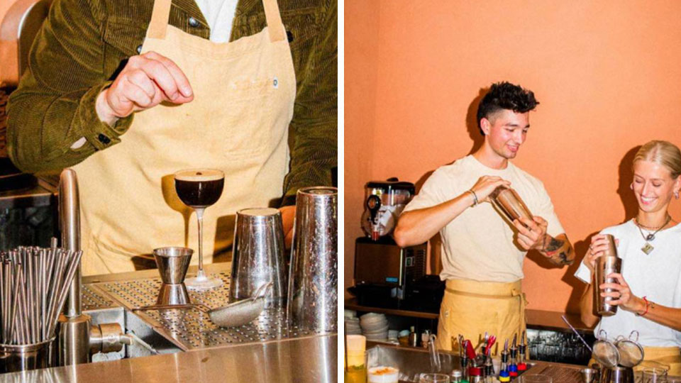 Deltagere på cocktailkursus hos Bar Visit i Odense ryster og færdiggør cocktails i hyggelige omgivelser.